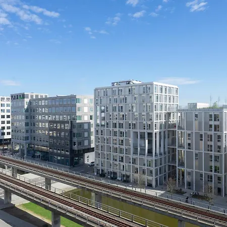 Luxurios 3-bed W Balcony And Great Views 아파트